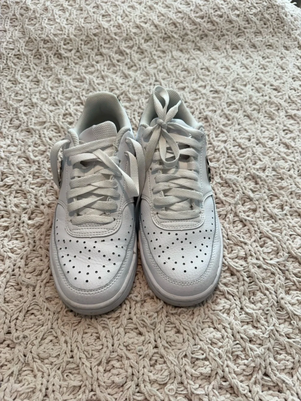 Nike Air Force with Leopard Swoosh Size 6.5W - Picture 3 of 7
